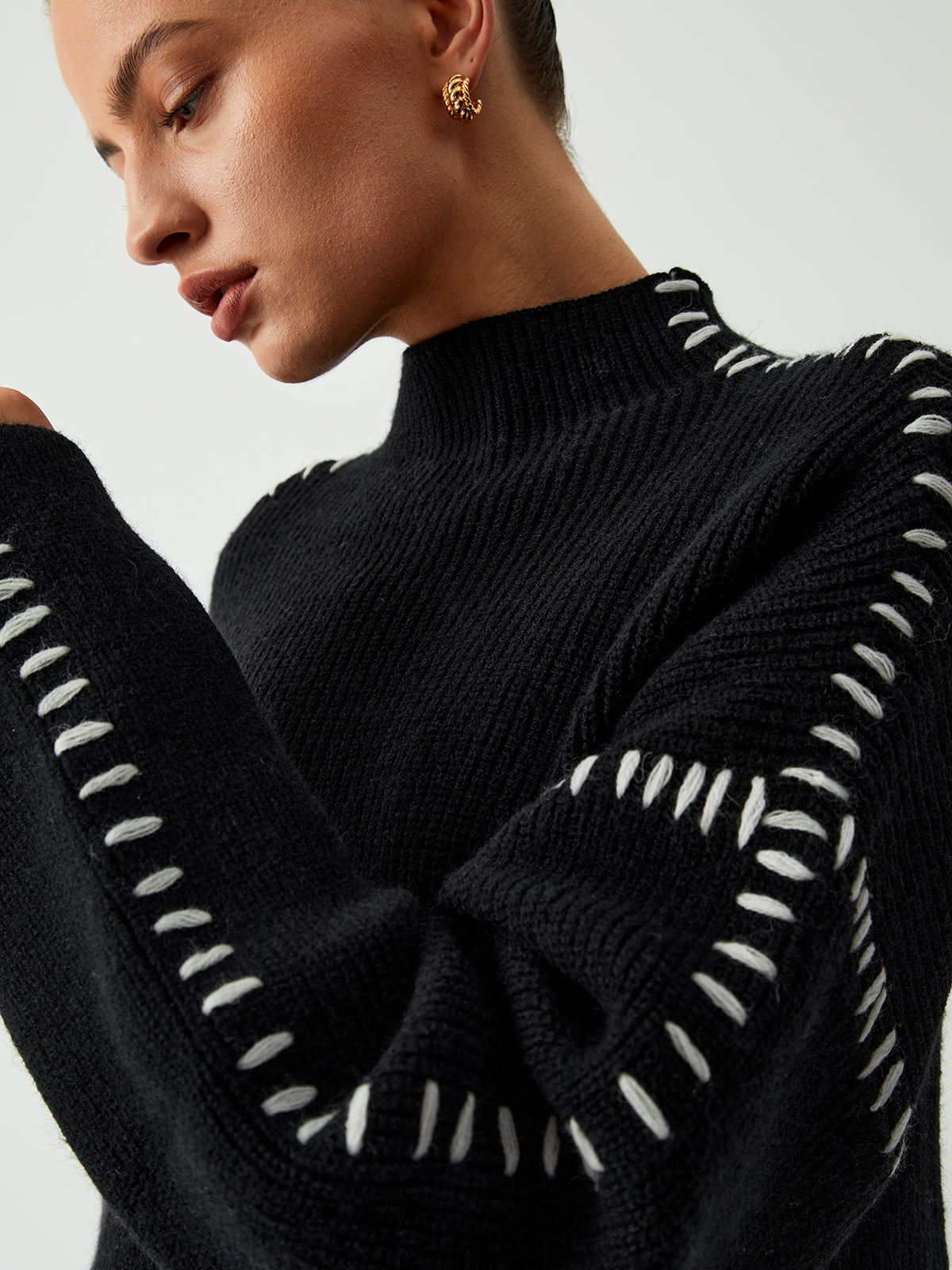 Contrast Stitch Knit Sweater