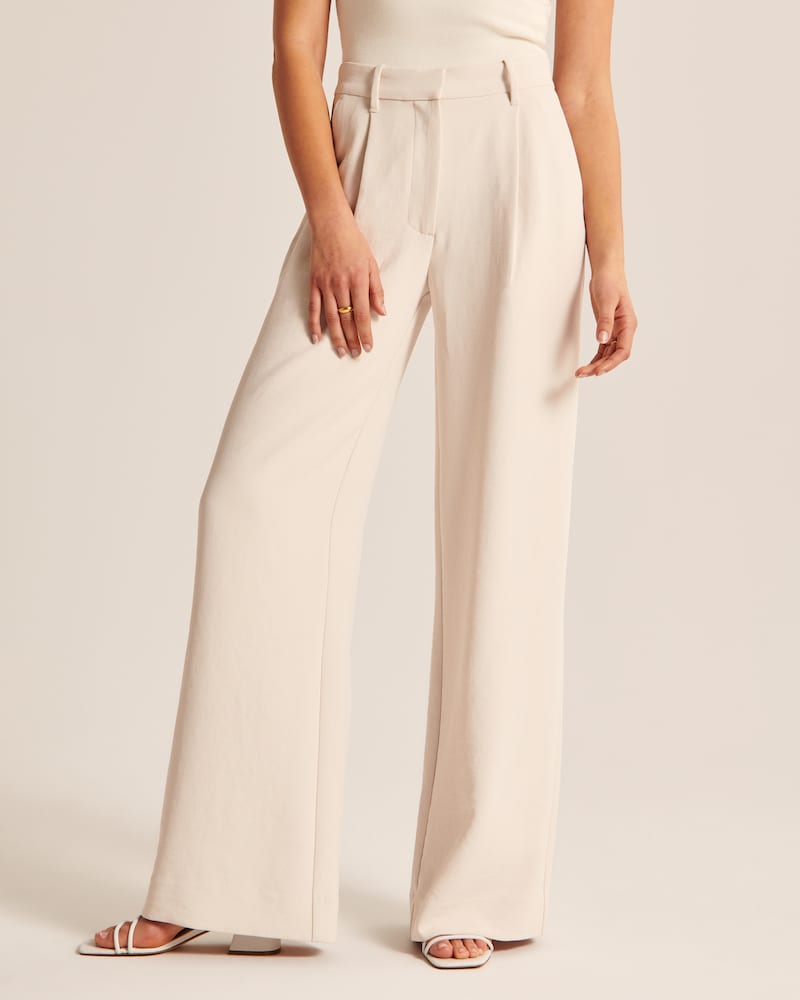 Wide-Leg Tailored Pants